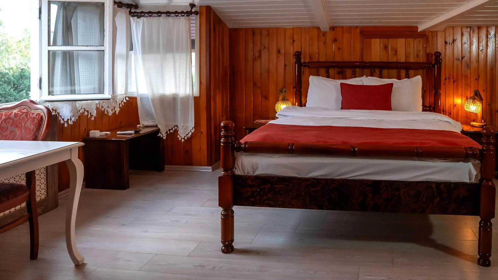 Hotel Black Lotus Izmir 0*,